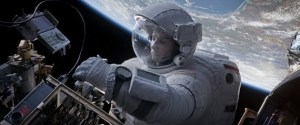 Gravity-Still-5-570x238