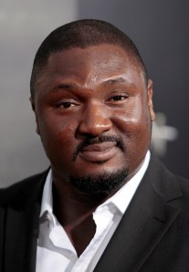 145980-cast-member-nonso-anozie-arrives-at-the-film-premiere-of-conan-the-bar