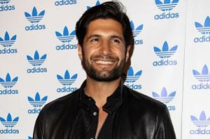 article-1352391674259-15eb8c9d000005dc-246642_466x310