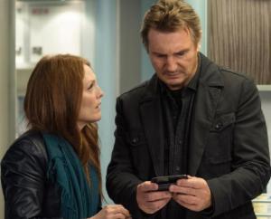 julianne-moore-liam-neeson