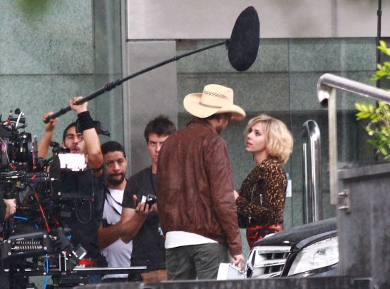 Scarlett Johansson Filming In Taipei 136898