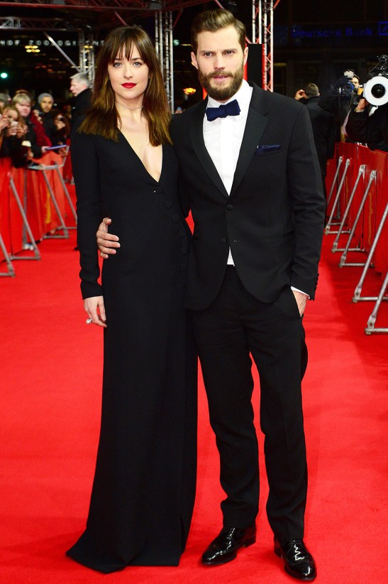 1423690553_dakota-johnson-jamie-dornan-zoom