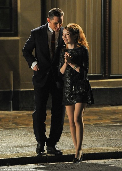 article-2697106-1FBE588200000578-143_634x889