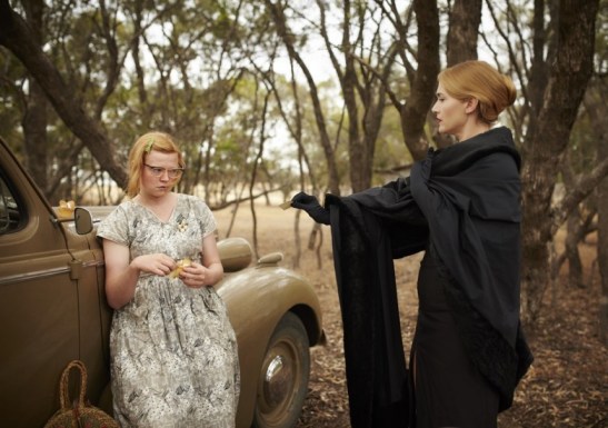 2019_12_10TheDressmaker_1229-860x606