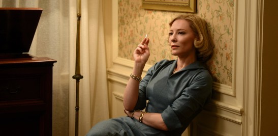 carol-movie-poster-cate-blanchett-rooney-mara-5-e1448461076418