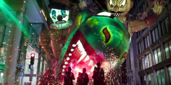 landscape-1463586940-ghostbusters-balloon-ghosts