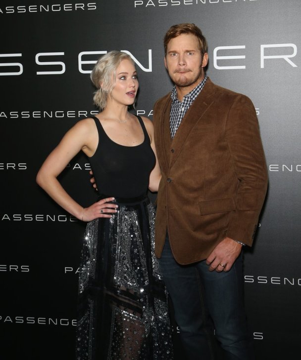 jennifer-lawrence-chris-pratt-cinemacon-2016