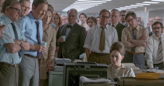 Post-Movie-2017-Photo-Steven-Spielberg-Tom-Hanks