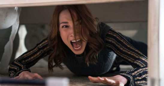 Halloween-Movie-2018-Clip-Michael-Myers-Bathroom-Kill