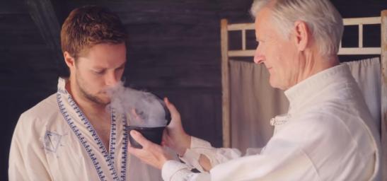 MV5BYzFjYWM0ZGYtNDRhZi00ZmIyLWI4OGMtYmIwOGMwNGI5ZWY3XkEyXkFqcGdeQXVyMzU4ODM5Nw@@._V1_